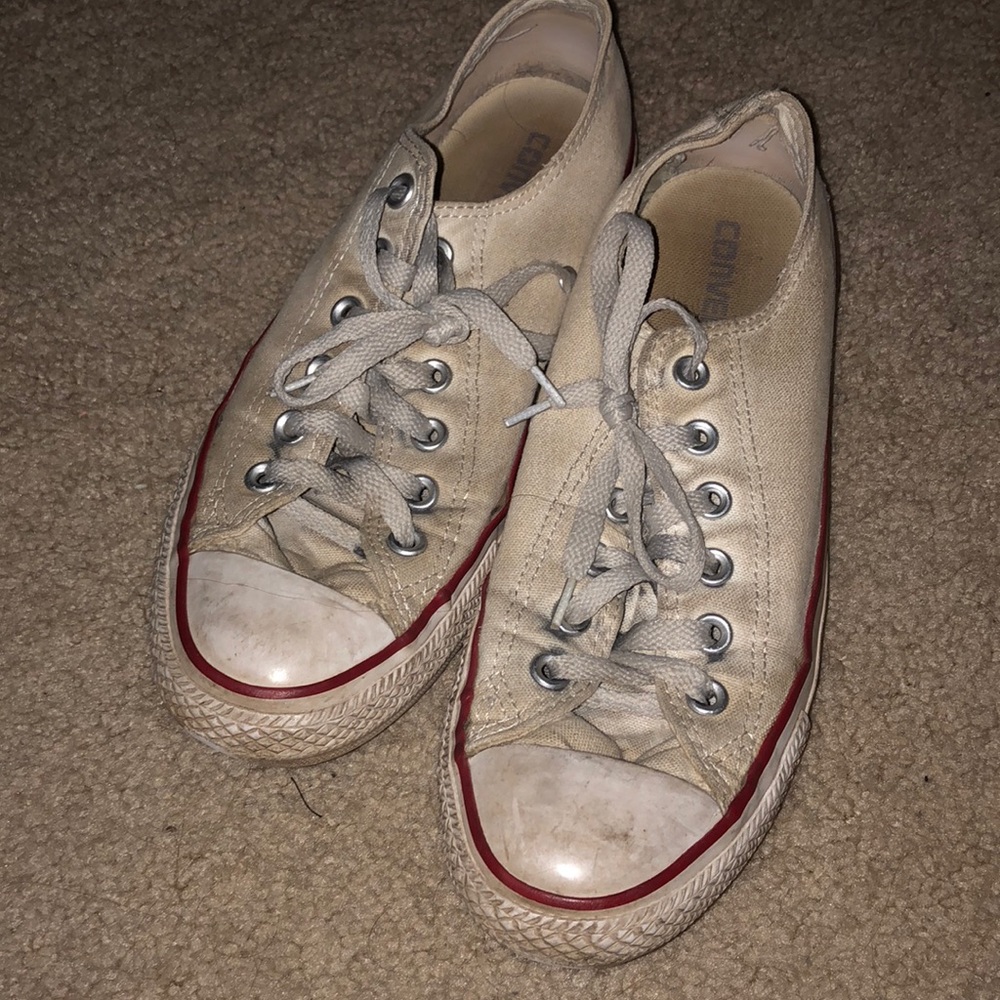 White low top converse